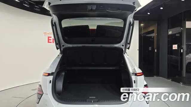 Hyundai Kona Kona (SX2) Бензин 1.6 турбо 2WD — Фото автомобиля 19
