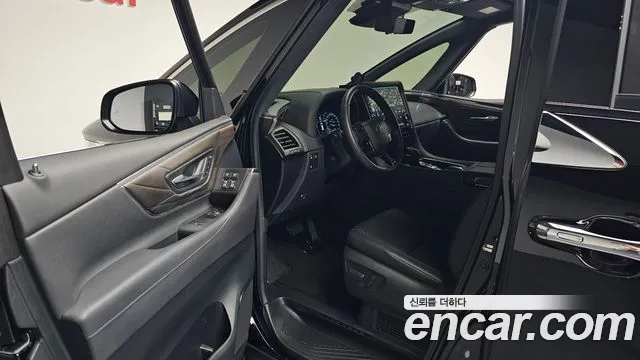 Toyota Alphard — Фото автомобиля 8
