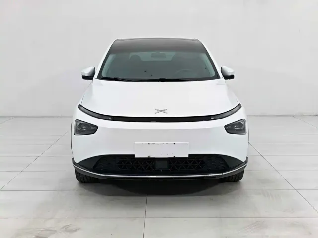 Xpeng G3 — Фото автомобиля 2