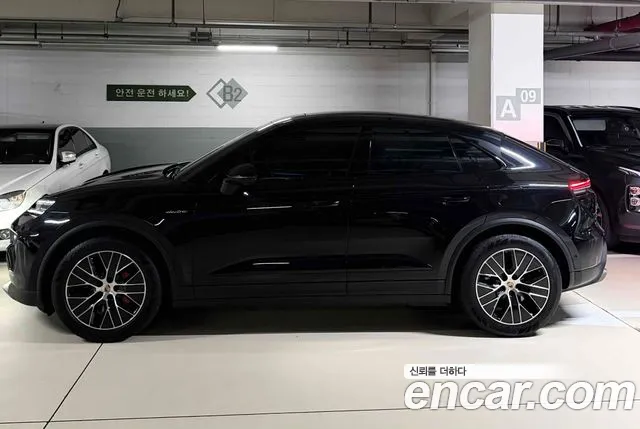Porsche Macan — Фото автомобиля 6