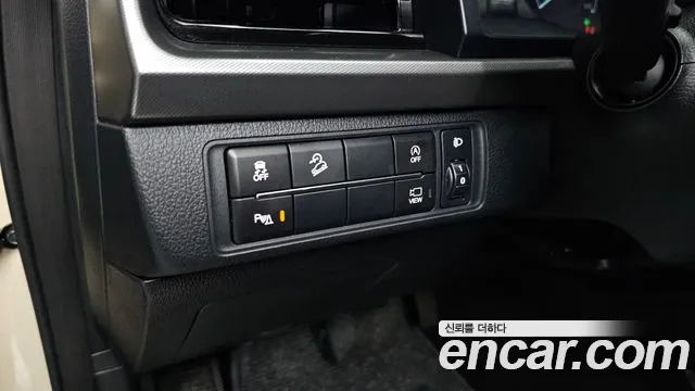 KG_Mobility_Ssangyong Rexton Новый Rexton Sport Дизель 2.2 4WD — Фото автомобиля 24