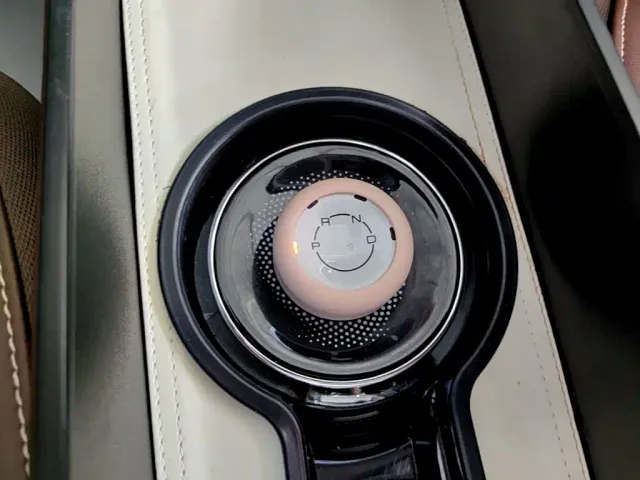 Wuling Bingo — Фото автомобиля 13