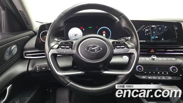 Hyundai AVANTE — Фото автомобиля 12
