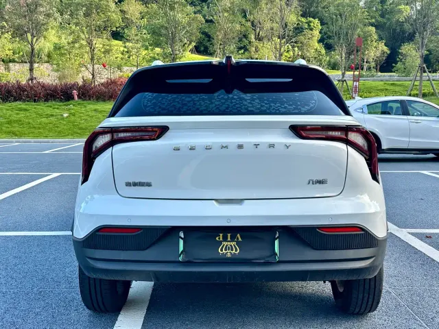 Geely Geometry E Firefly — Фото автомобиля 11