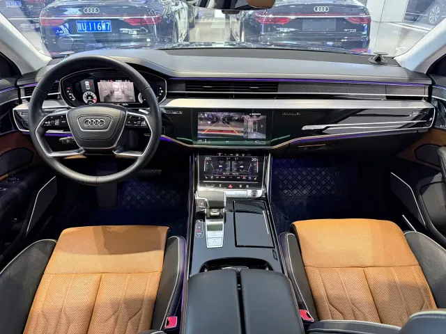 Audi A8 — Фото автомобиля 7