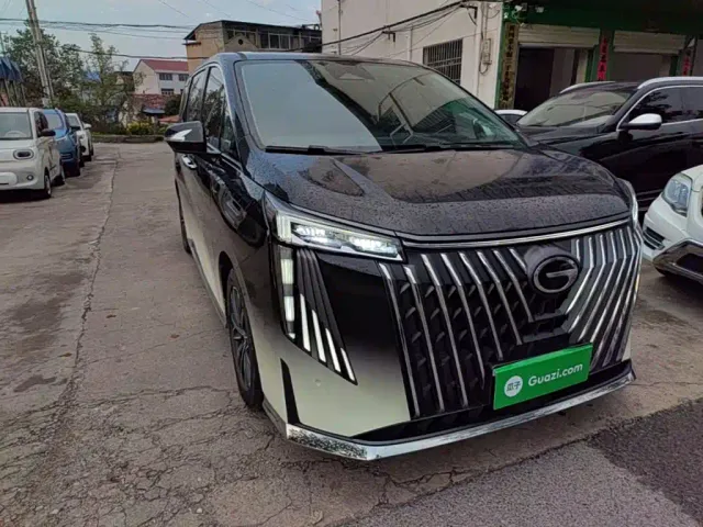 GAC Trumpchi M8 — Фото автомобиля 3