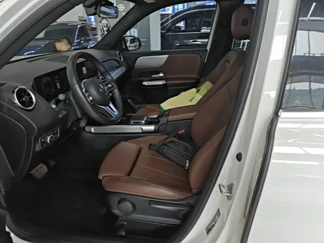 Mercedes-Benz GLB-Class — Фото автомобиля 14