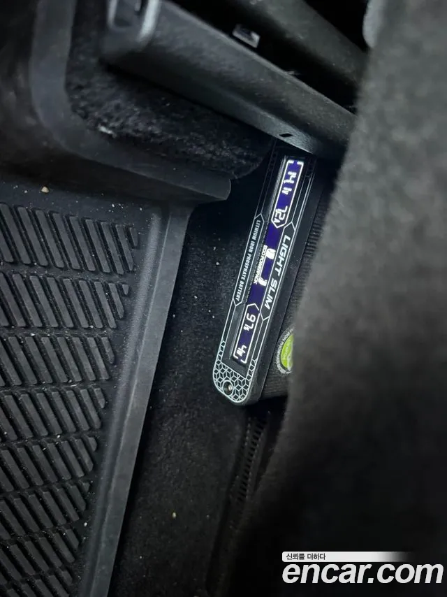 Genesis GV70 — Фото автомобиля 15