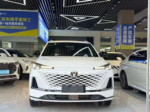 Changan CS55 Plus — Фото автомобиля 2