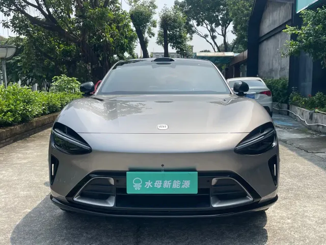 Xiaomi Auto Xiaomi YU7 2025 Extended Range RWD Edition — Фото автомобиля 2
