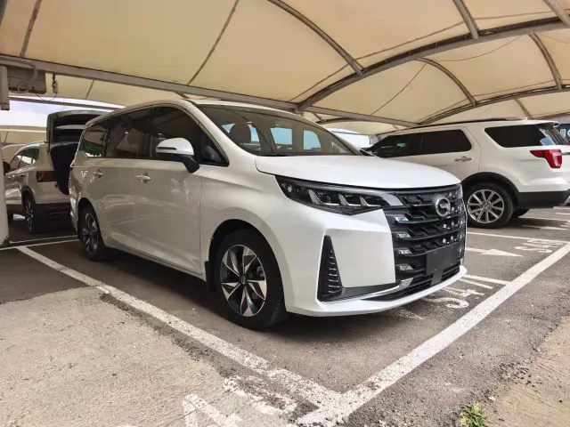 GAC Trumpchi M6 — Фото автомобиля 3