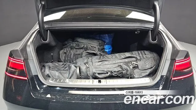 Genesis G90 RS4 — Фото автомобиля 20
