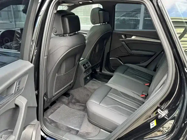 Audi Q5L — Фото автомобиля 12