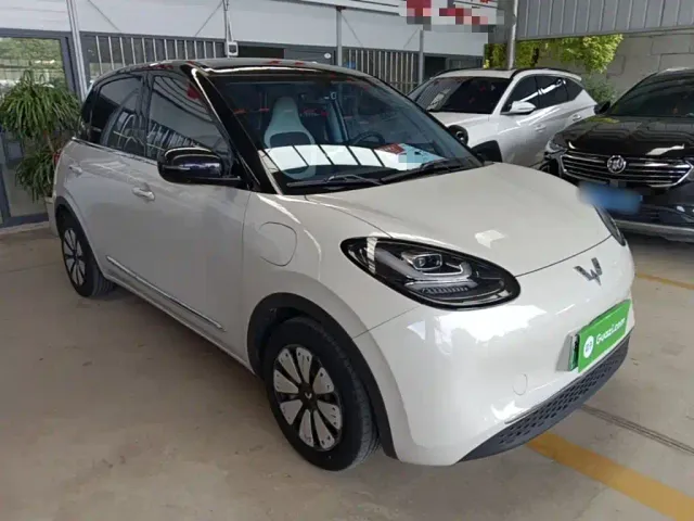 Wuling Bingo — Фото автомобиля 3