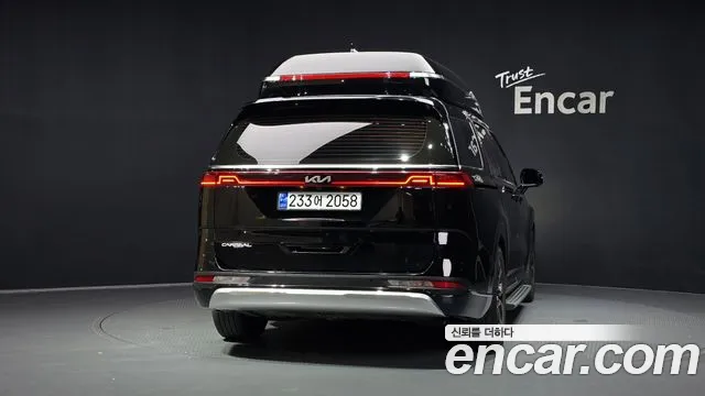 Kia Canival Carnival 4 поколение Бензин 7 мест Hi-Limousine — Фото автомобиля 2