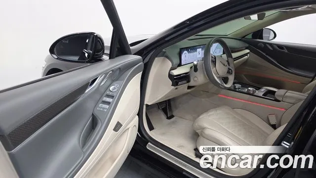 Genesis G80 Бензин 3.5 турбо AWD — Фото автомобиля 10