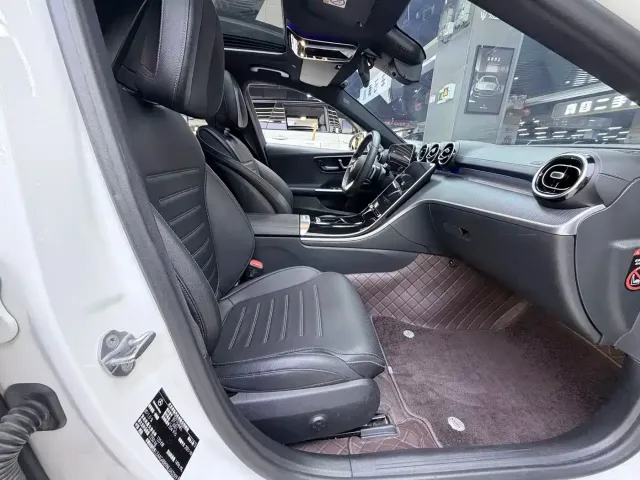 Mercedes-Benz C-Class — Фото автомобиля 12