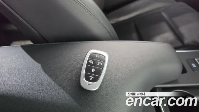 Hyundai Grandeur Новый Grandeur IG — Фото автомобиля 15