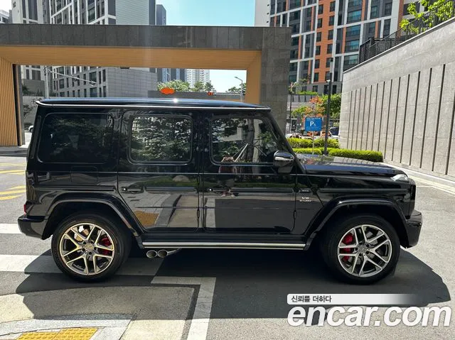 Mercedes-Benz G-Class — Фото автомобиля 3