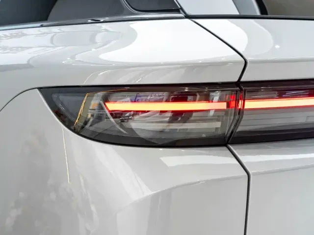 Li Auto i6 — Фото автомобиля 10