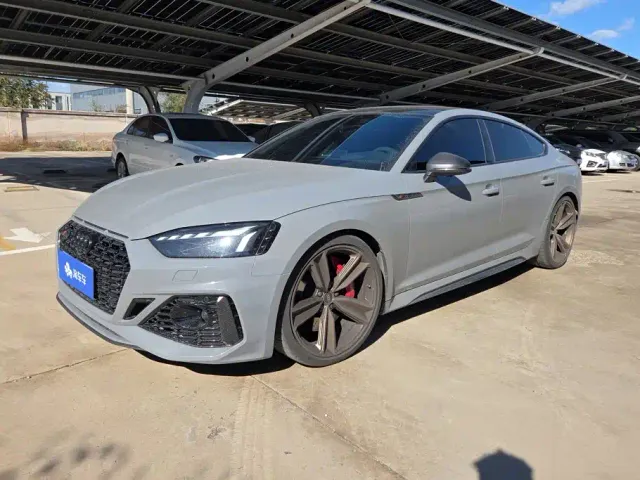 Фотография автомобиля — Audi RS 5