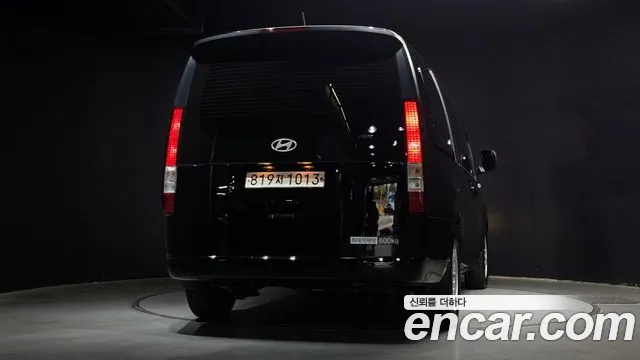 Hyundai Staria Staria Карго 5 мест — Фото автомобиля 4