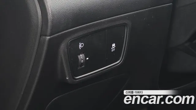 Hyundai Tucson Tucson (NX4) Дизель 2.0 4WD — Фото автомобиля 16
