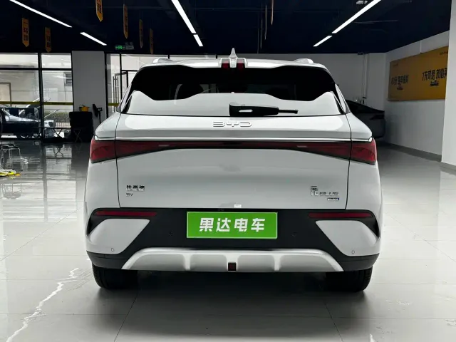 BYD Yuan PLUS — Фото автомобиля 5