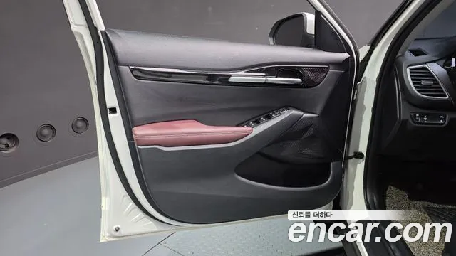 Kia Seltos Seltos Бензин 1.6 турбо 2WD — Фото автомобиля 24