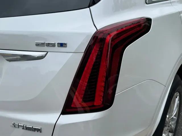 Cadillac XT5 — Фото автомобиля 19