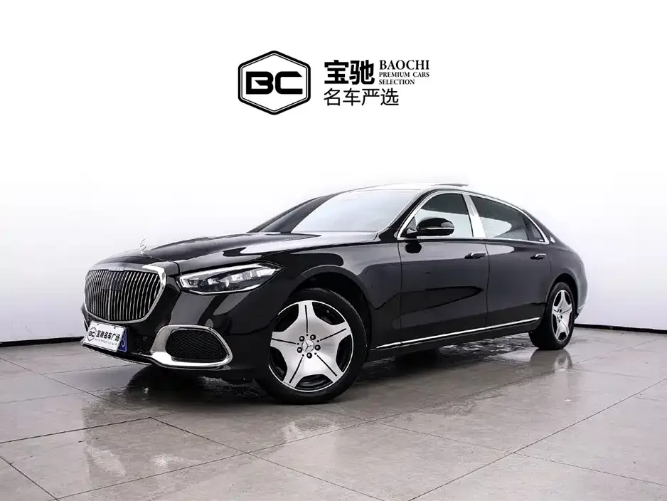 Фотография автомобиля — Mercedes-Benz Maybach S-Class