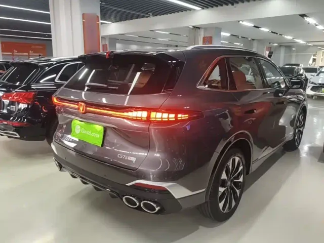 Changan CS75 Plus — Фото автомобиля 6