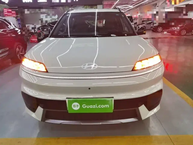 Hyundai ELEXIO — Фото автомобиля 2