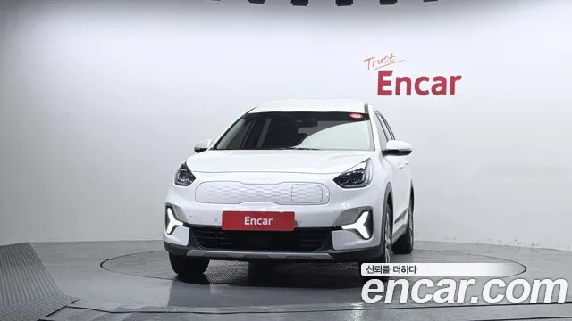 Kia Niro Niro Plus Earth — Фото автомобиля 3