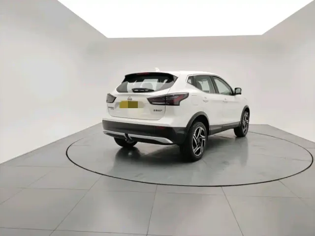 Nissan Qashqai — Фото автомобиля 5