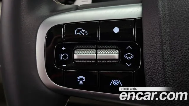 Genesis GV70 2.5T Бензин AWD — Фото автомобиля 5