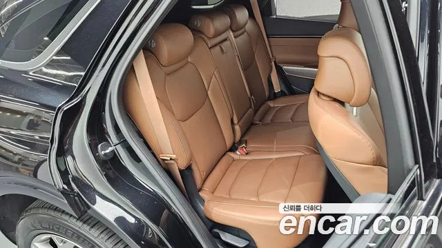 Genesis GV70 2.5T Бензин 2WD — Фото автомобиля 25