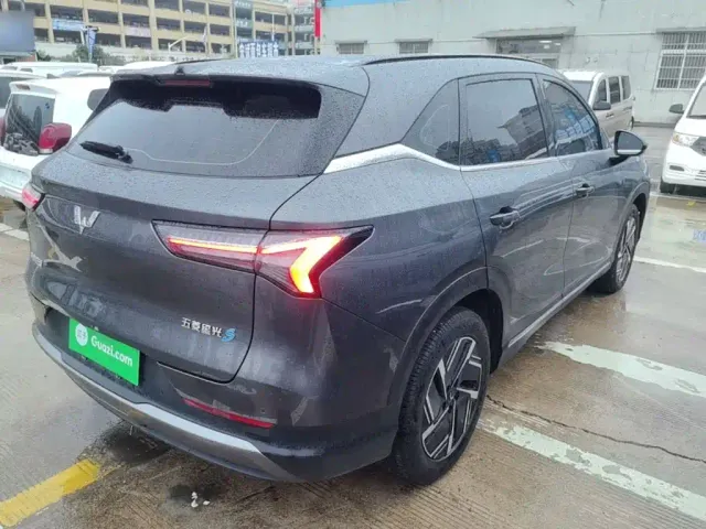 Wuling Starlight S — Фото автомобиля 6