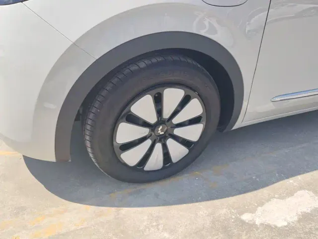 Wuling Bingo — Фото автомобиля 22