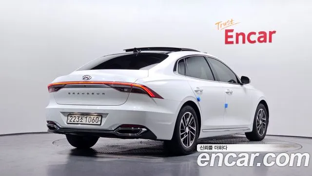 Hyundai Grandeur Новый Grandeur IG — Фото автомобиля 2