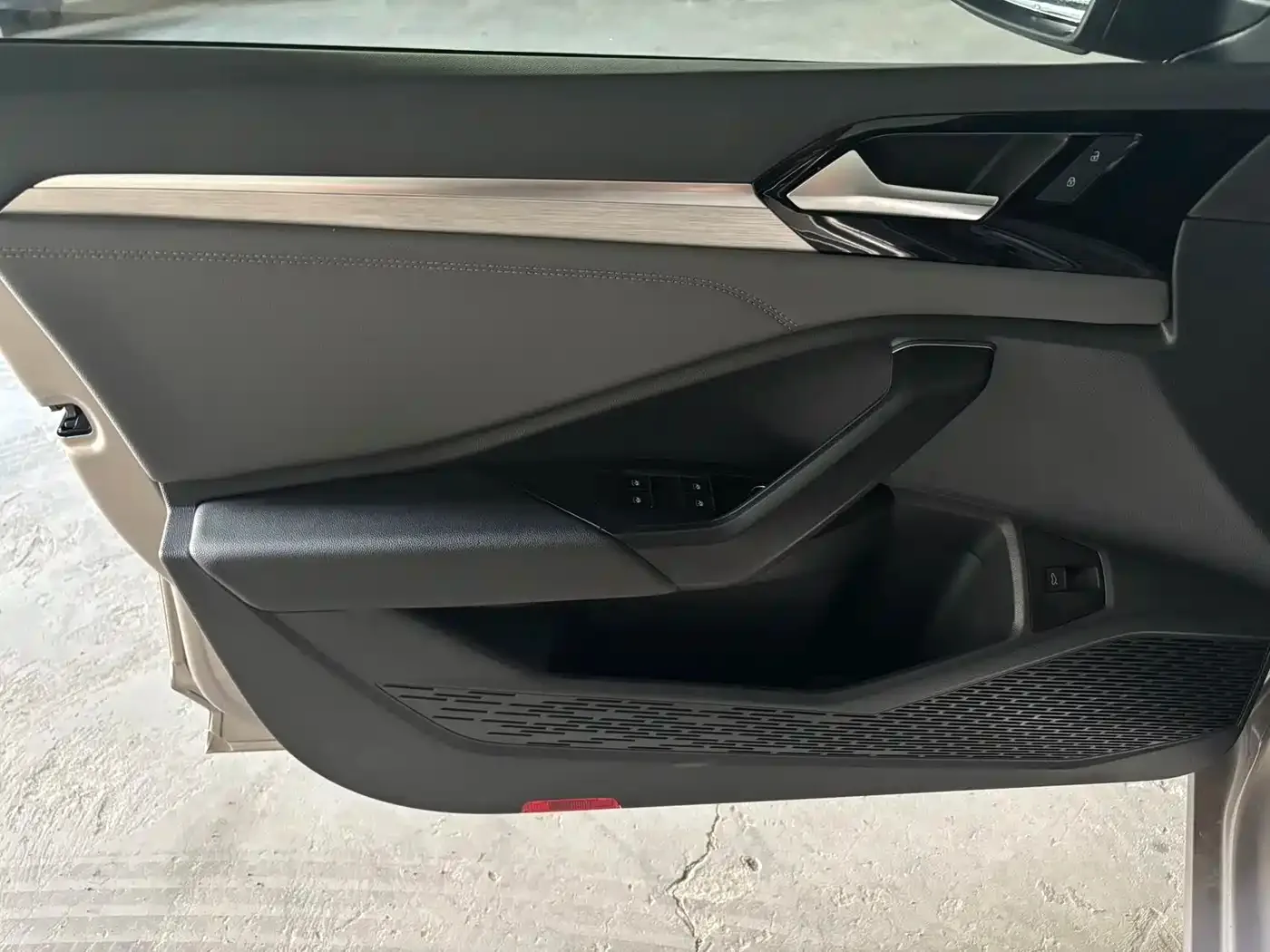 Volkswagen Sagitar 2022 280TSI DSG Surpassing Edition — Фото автомобиля 7