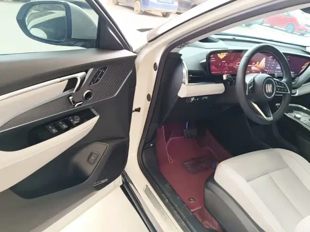 Buick E5 — Фото автомобиля 15