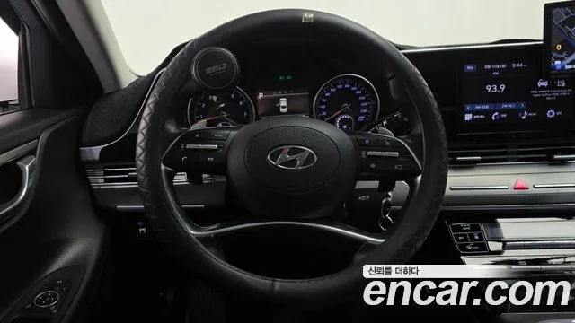 Hyundai Grandeur Новый Grandeur IG 3.0 LPi (Такси) — Фото автомобиля 14