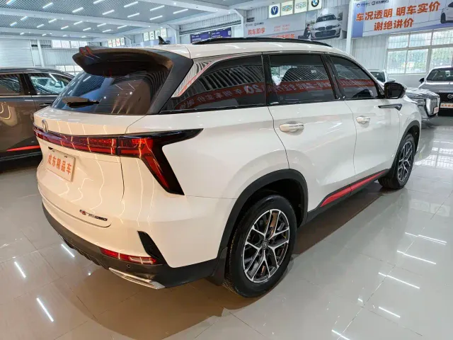 Changan CS75 Plus — Фото автомобиля 6