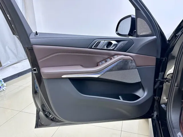 BMW X5 — Фото автомобиля 18