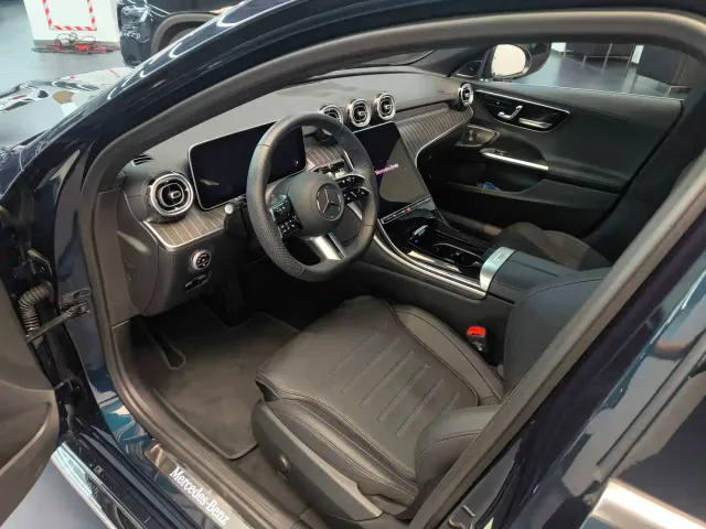 Mercedes-Benz C-Class — Фото автомобиля 8