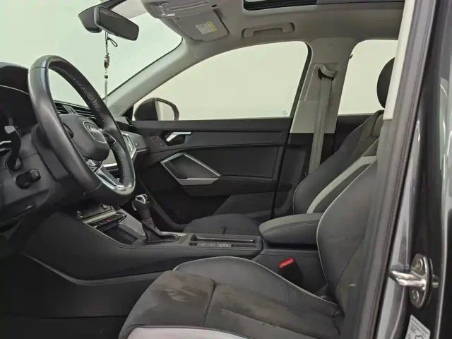 Audi Q3 — Фото автомобиля 16