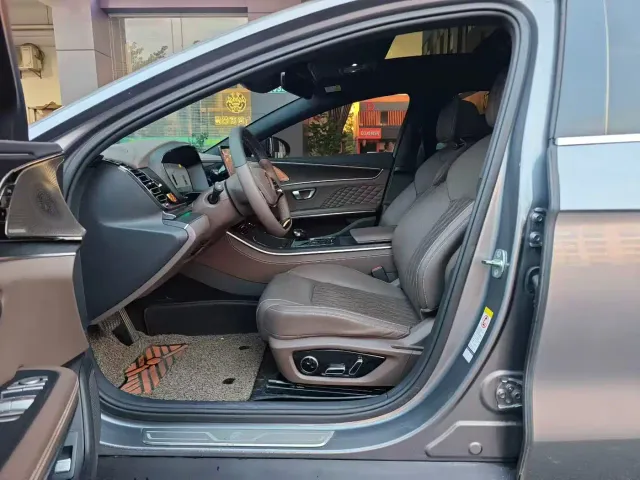 BYD Han — Фото автомобиля 7