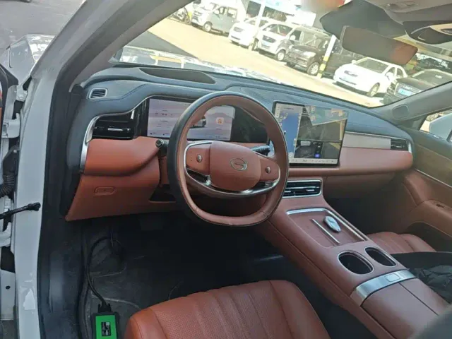 GAC Trumpchi Xiangwang S9 — Фото автомобиля 10
