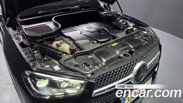 Mercedes-Benz GLE-Class — Фото автомобиля 5